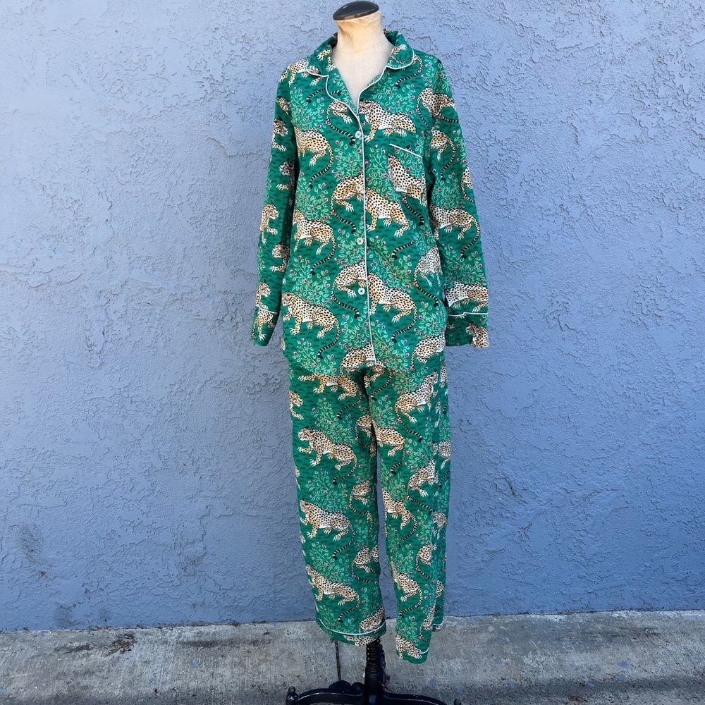 Printfresh Leopard Pajamas Set Medium - image 2